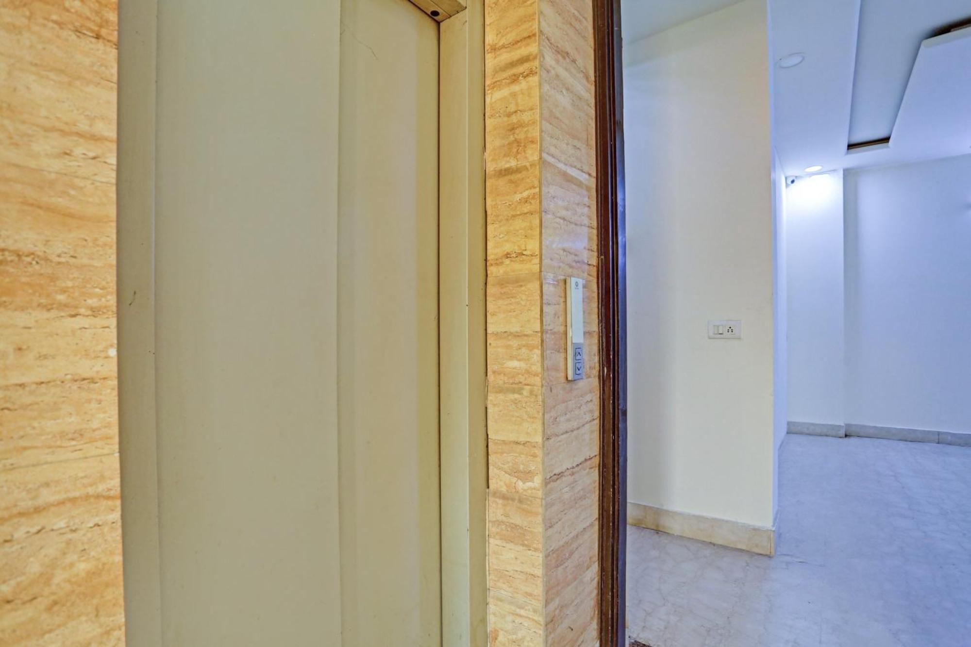 Hotel O Golden Key Inn Punjabi Bagh New Delhi Exterior foto