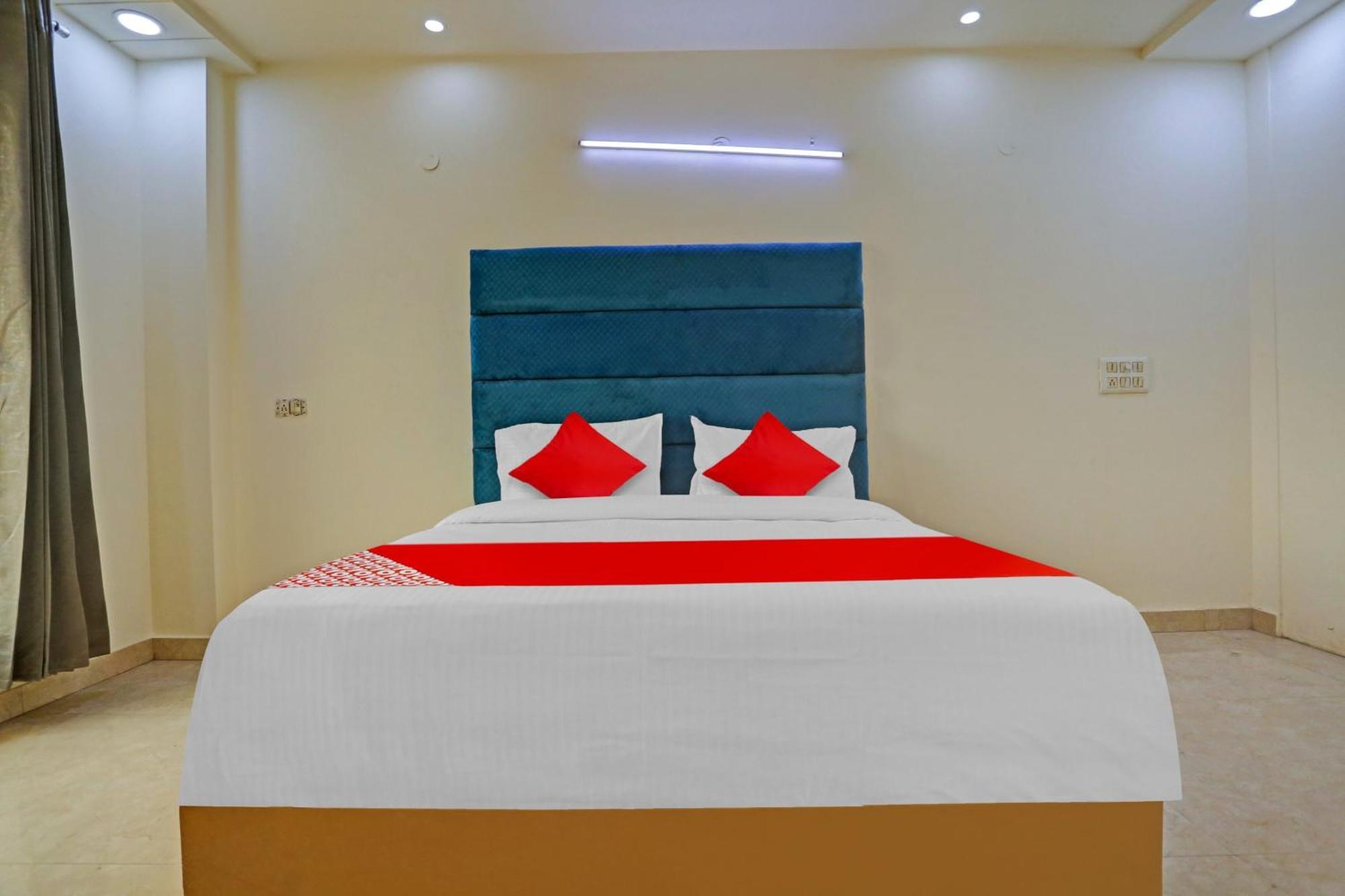 Hotel O Golden Key Inn Punjabi Bagh New Delhi Exterior foto