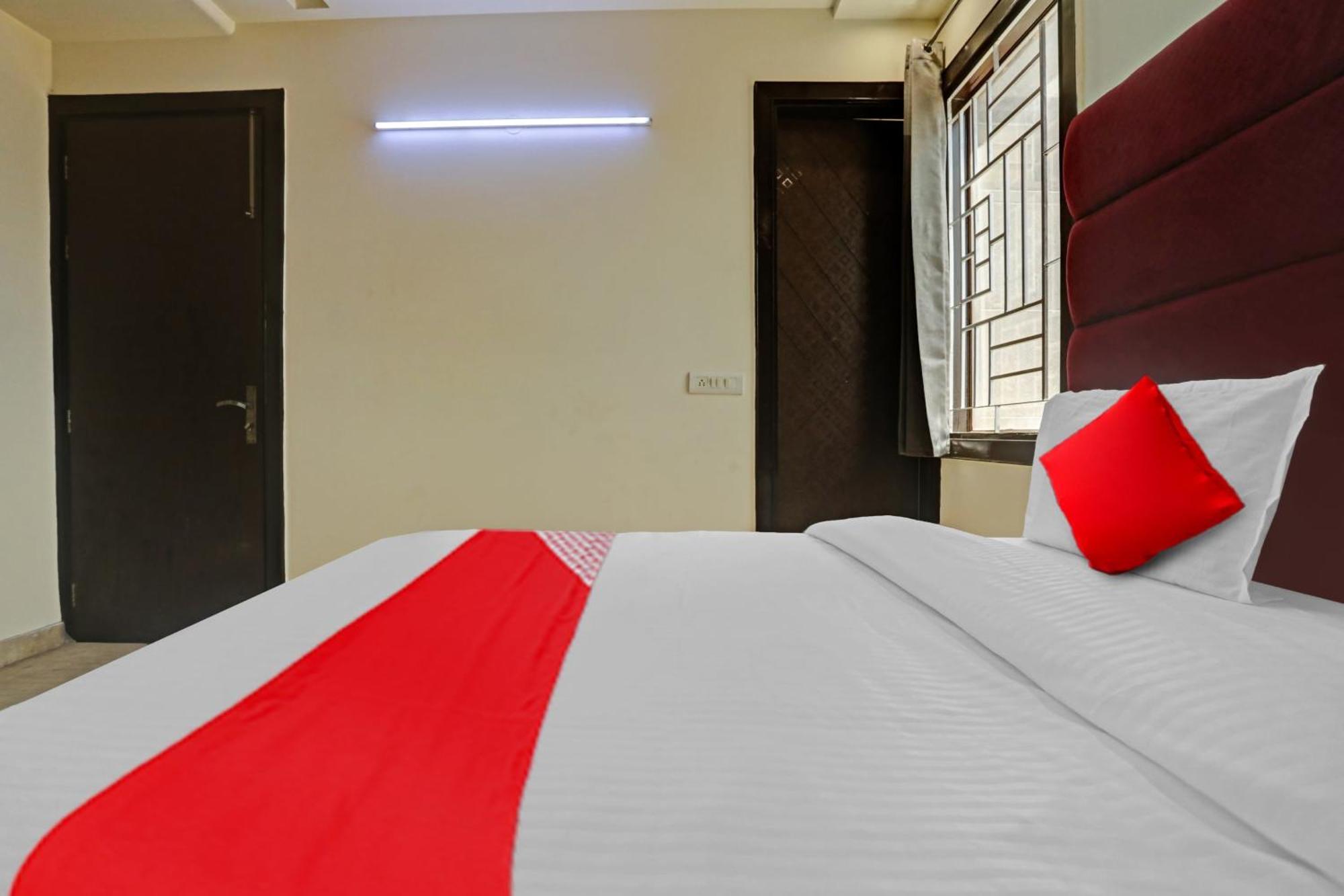 Hotel O Golden Key Inn Punjabi Bagh New Delhi Exterior foto