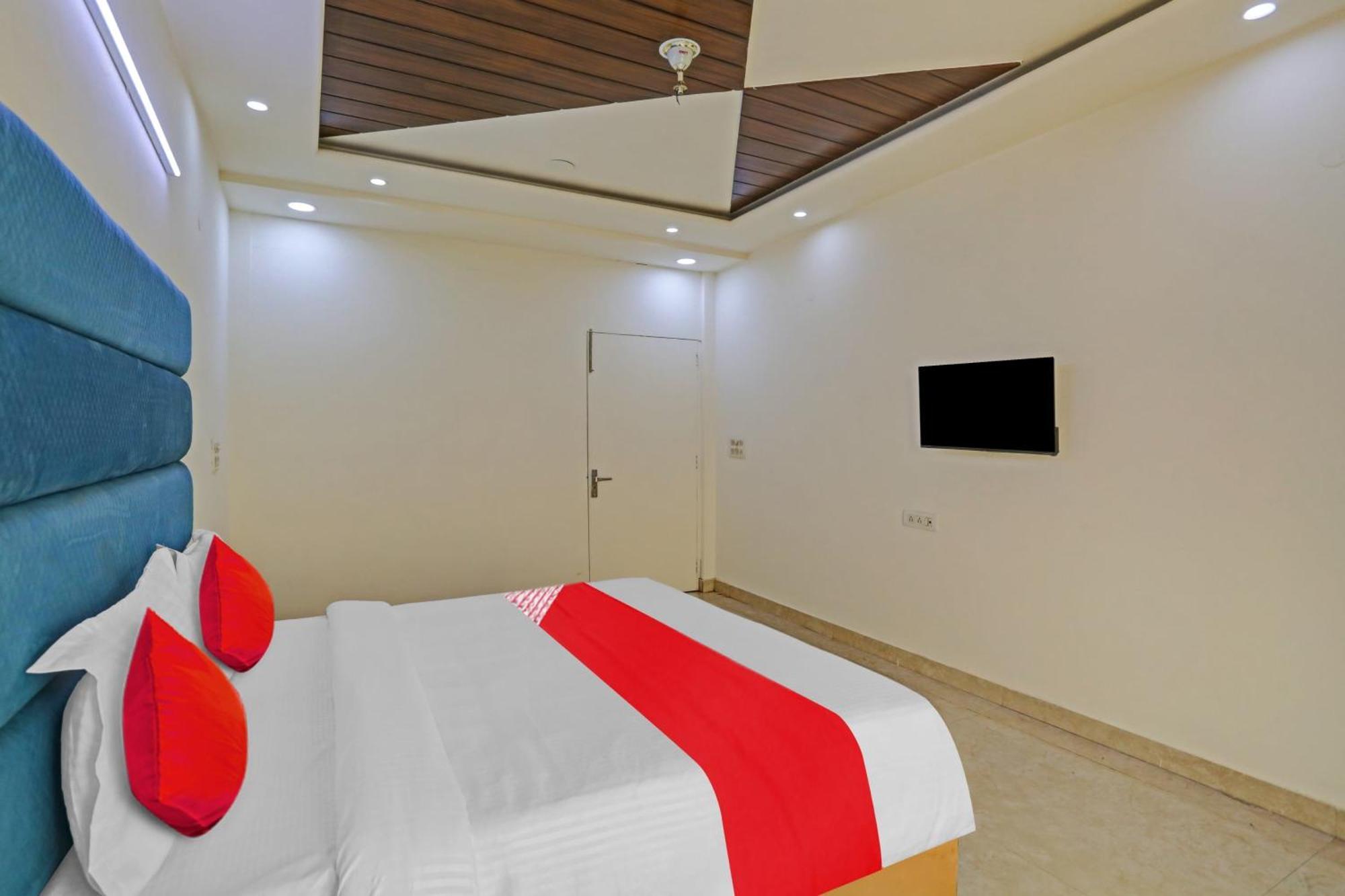Hotel O Golden Key Inn Punjabi Bagh New Delhi Exterior foto